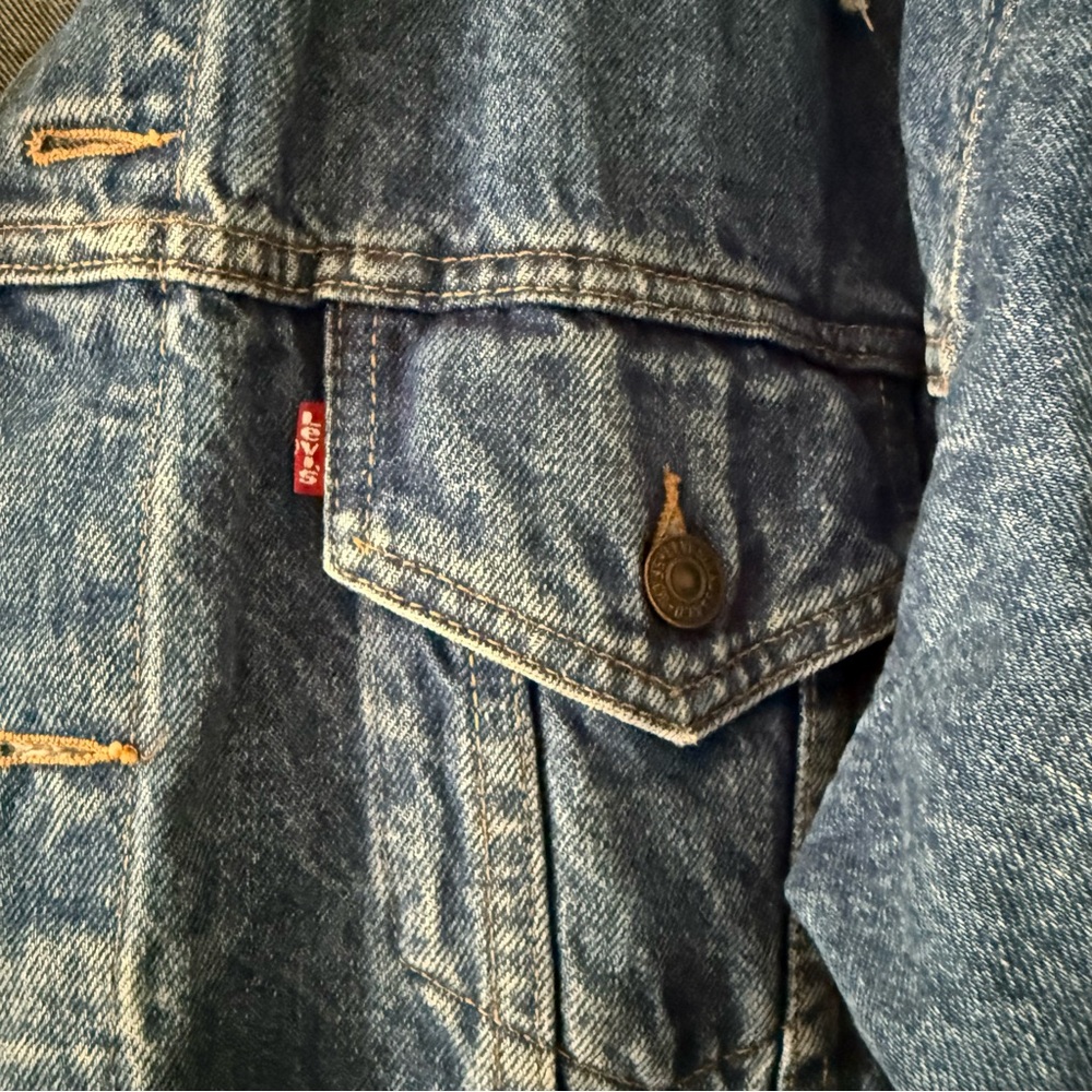 Vintage Levi’s XL Denim Trucker Jacket | The Clash| Rare 80s/90s Distressed - Picture 7 of 10